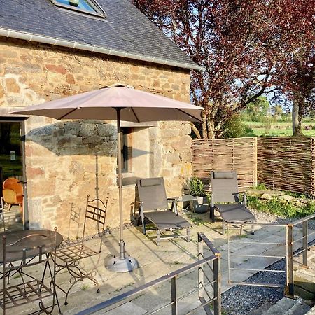 Le Nid De La Breizhidence Villa กงบูร์ก ภายนอก รูปภาพ